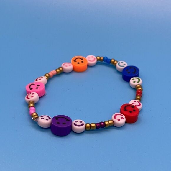 NWT Y2K Bracelets :) :) Stretchy Beaded Bracelet - Picture 3 of 3